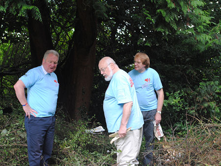 Mike Penning visits The Noise project in Markyate